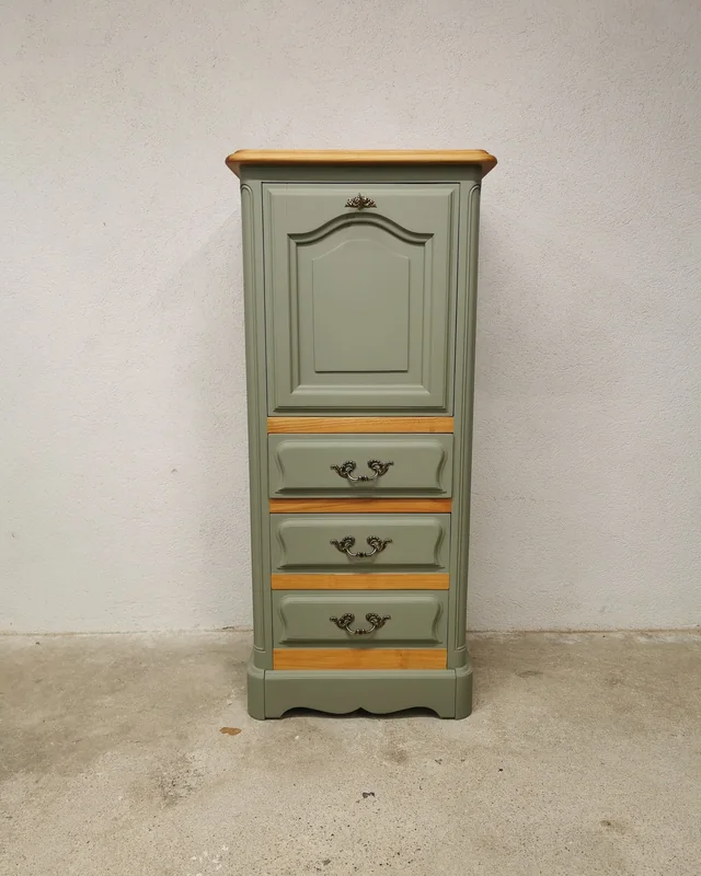 Après — chiffonnier relooké vert