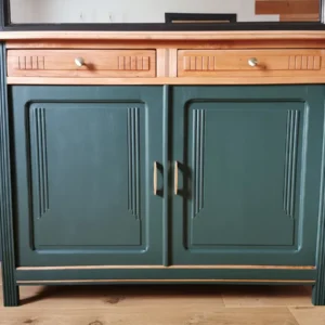 Buffet ancien en hêtre