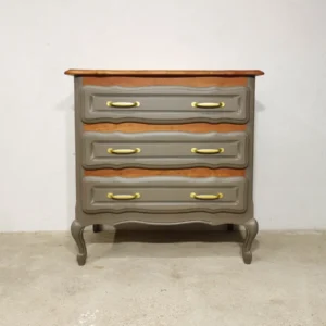 Commode ancienne en merisier
