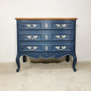 Commode ancienne en merisier