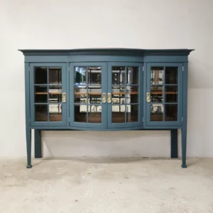 Vitrine ancienne en noyer