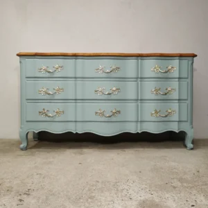 Commode ancienne en merisier