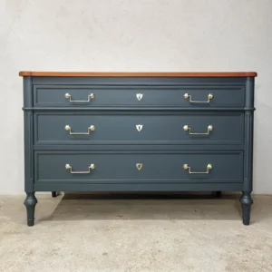 Commode ancienne en merisier