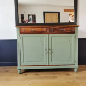 Buffet ancien en noyer