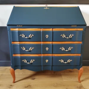 Secrétaire ancien en merisier
