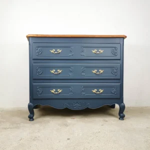 Commode ancienne en merisier