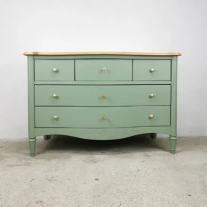 Commode ancienne en pin