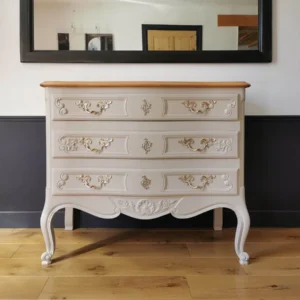 Commode ancienne en merisier