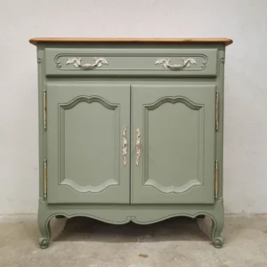 Buffet ancien en merisier