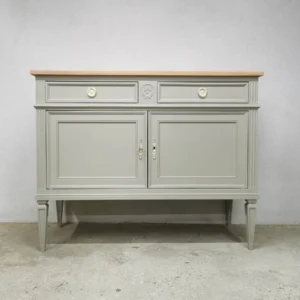 Buffet ancien en merisier